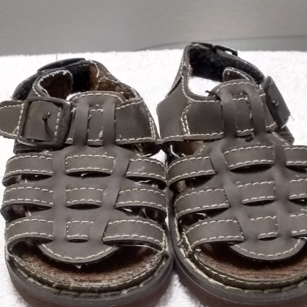 Infant sandals